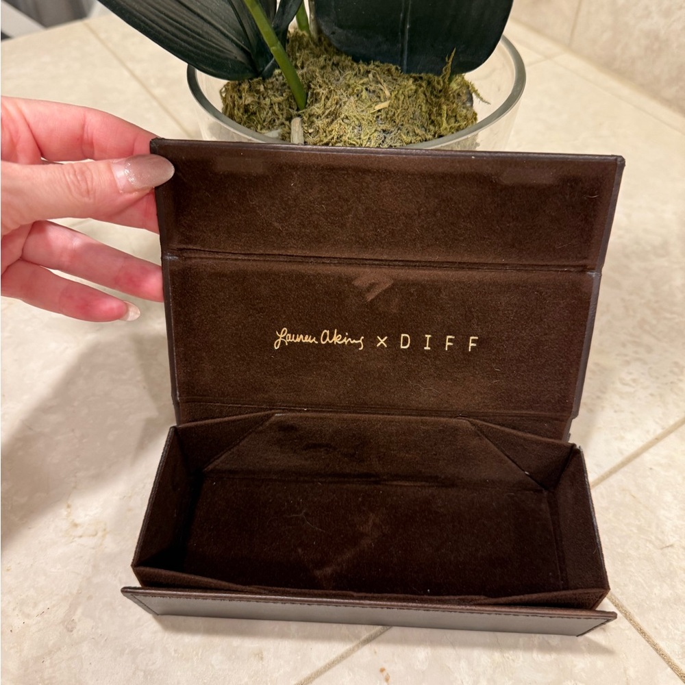 DIFF Brown Sunglasses Case
